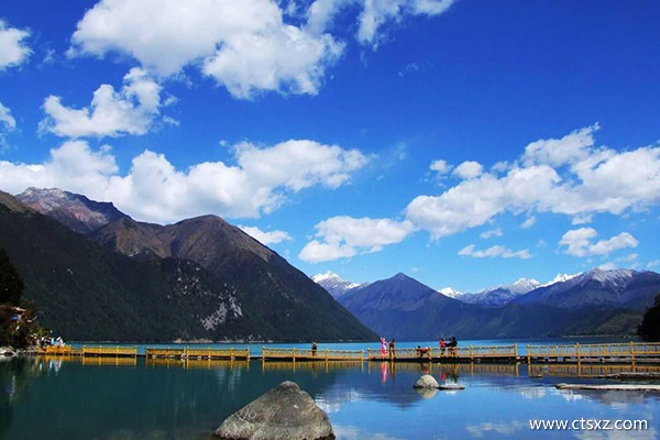 成都至拉薩飛機票價格