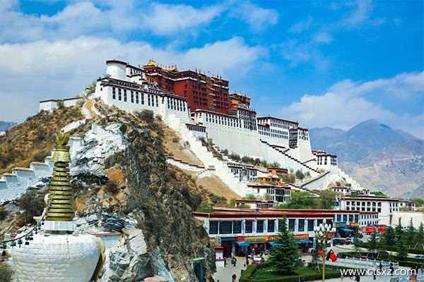 布達(dá)拉宮旅游要多少錢(qián)