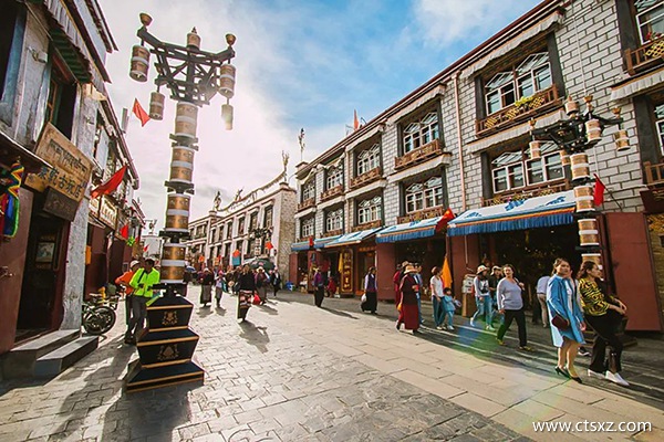 北京到拉薩旅游費(fèi)用