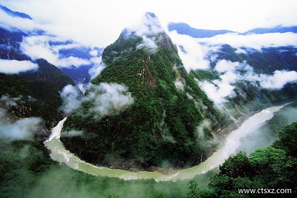 去西藏游玩的路線