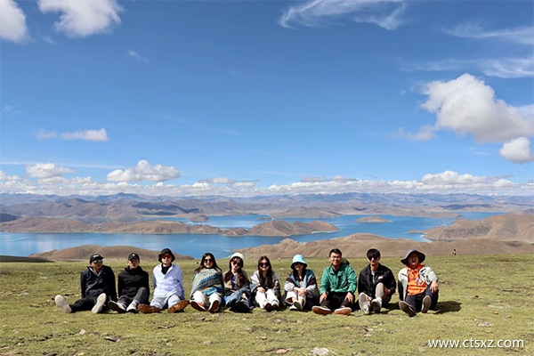 西藏報團旅游大約多少錢