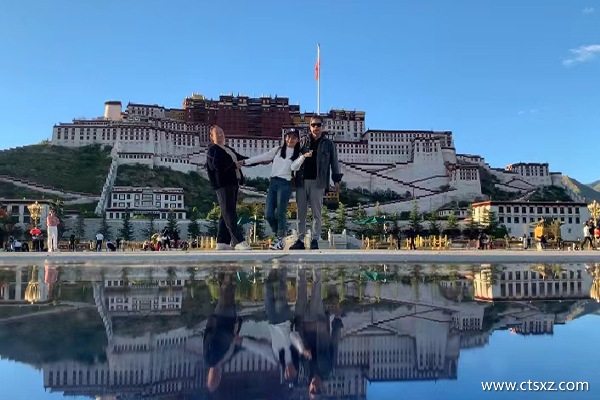 西藏報(bào)團(tuán)游8天要多少錢